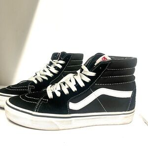 Vans skateboard hi shoe black with white stripes. Sizes 8